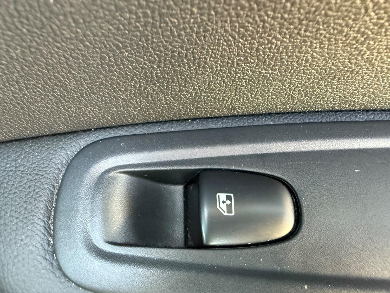 Used Renault Kadjar 2016 for sale - 77155611: Photo 30