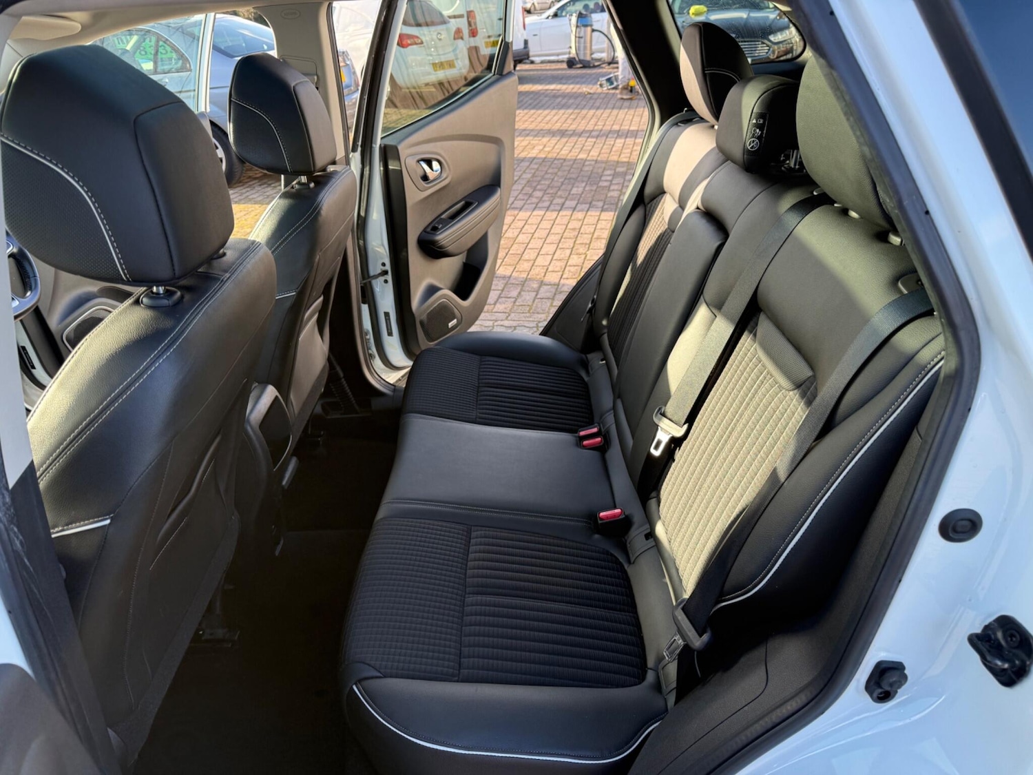 Used Renault Kadjar 2016 for sale - 77155611: Photo 39