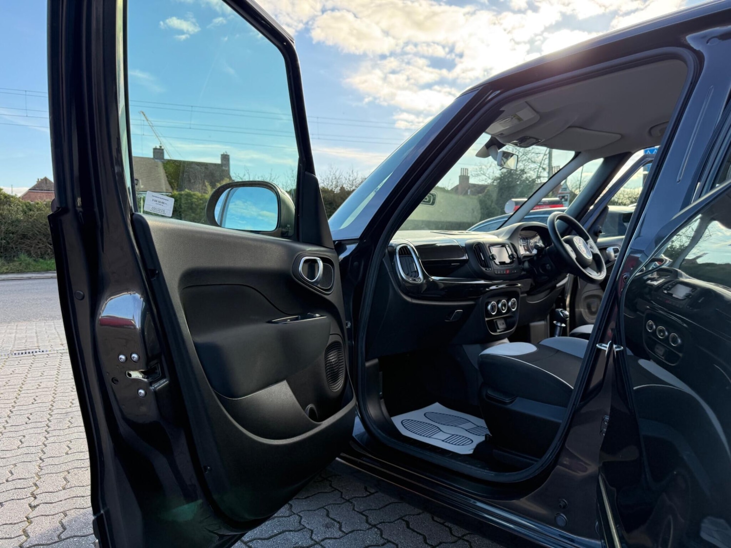 Used Fiat 500L 2016 for sale - 77657623: Photo 30