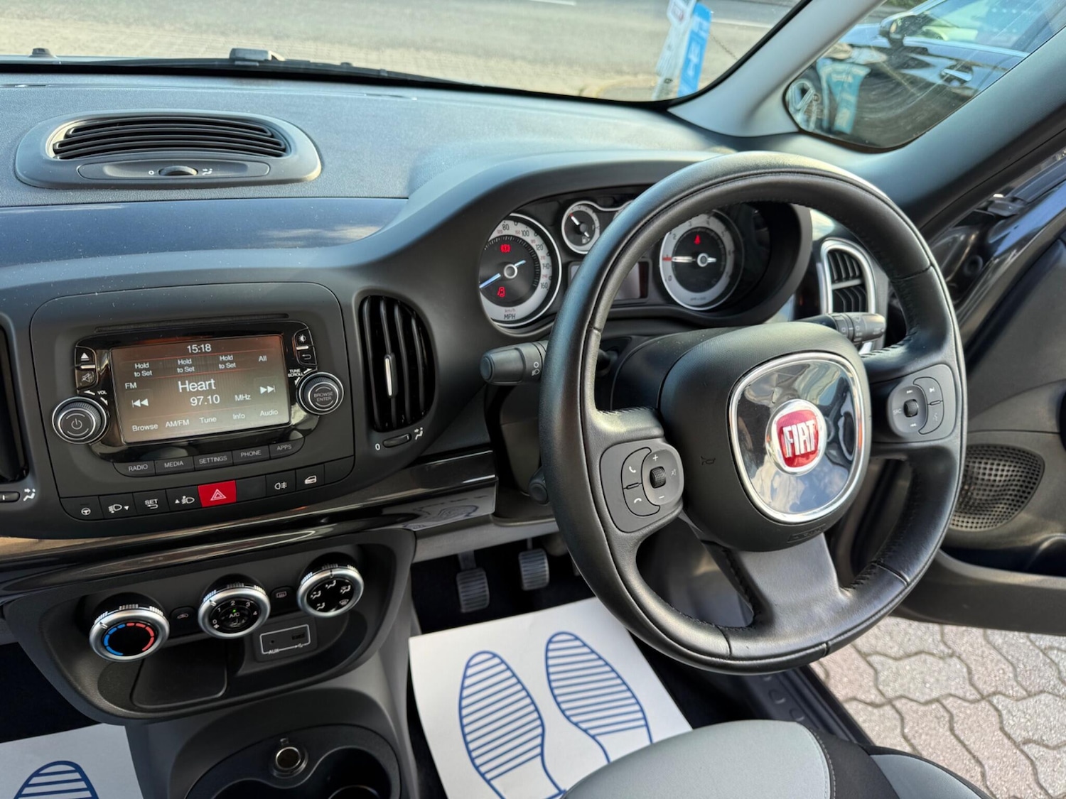 Used Fiat 500L 2016 for sale - 77657623: Photo 32