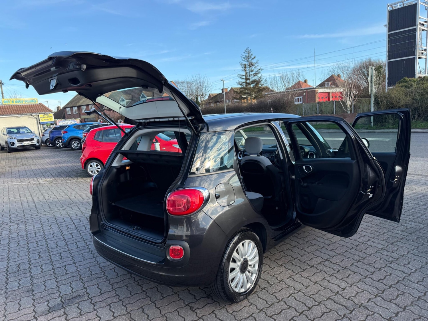 Used Fiat 500L 2016 for sale - 77657623: Photo 39