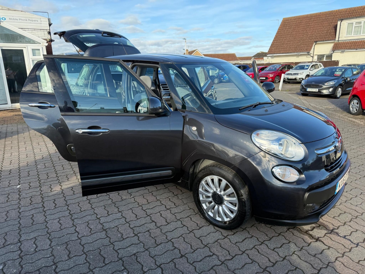 Used Fiat 500L 2016 for sale - 77657623: Photo 41