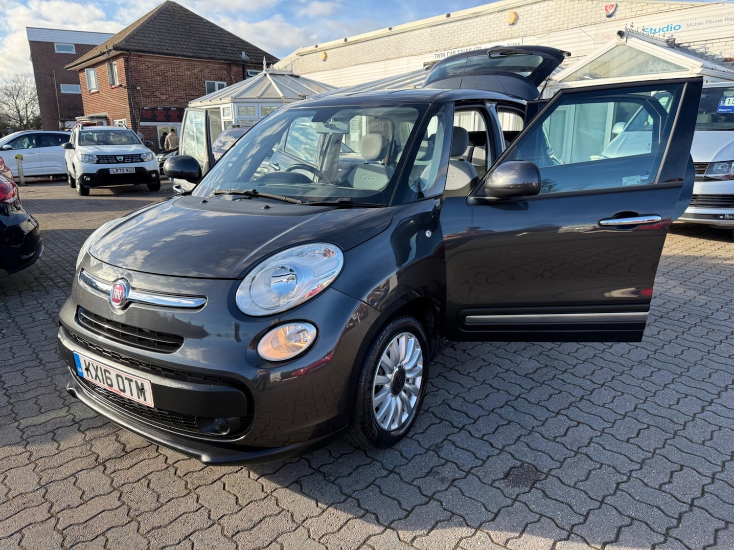Used Fiat 500L 2016 for sale - 77657623: Photo 43