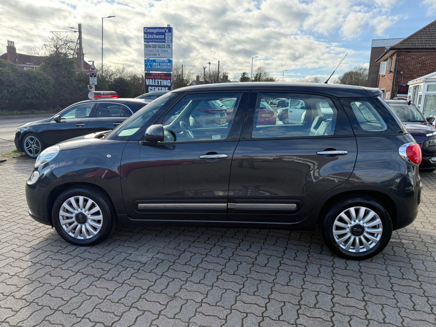 Used Fiat 500L 2016 for sale - 77657623: Photo 5