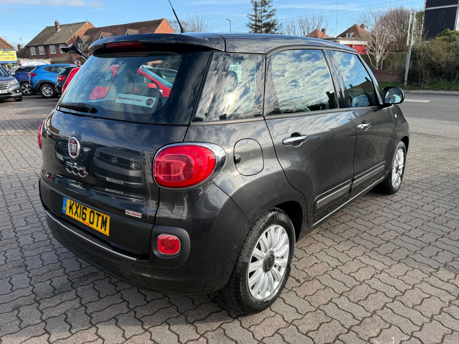 Used Fiat 500L 2016 for sale - 77657623: Photo 8