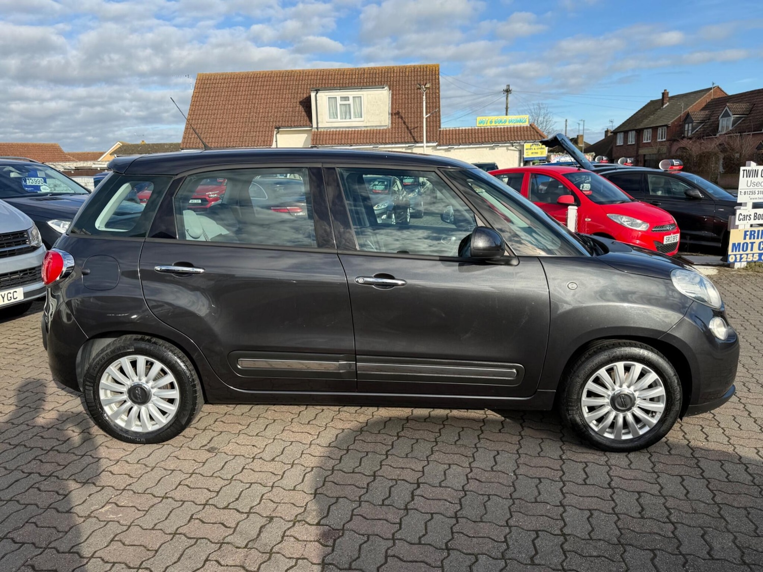 Used Fiat 500L 2016 for sale - 77657623: Photo 9