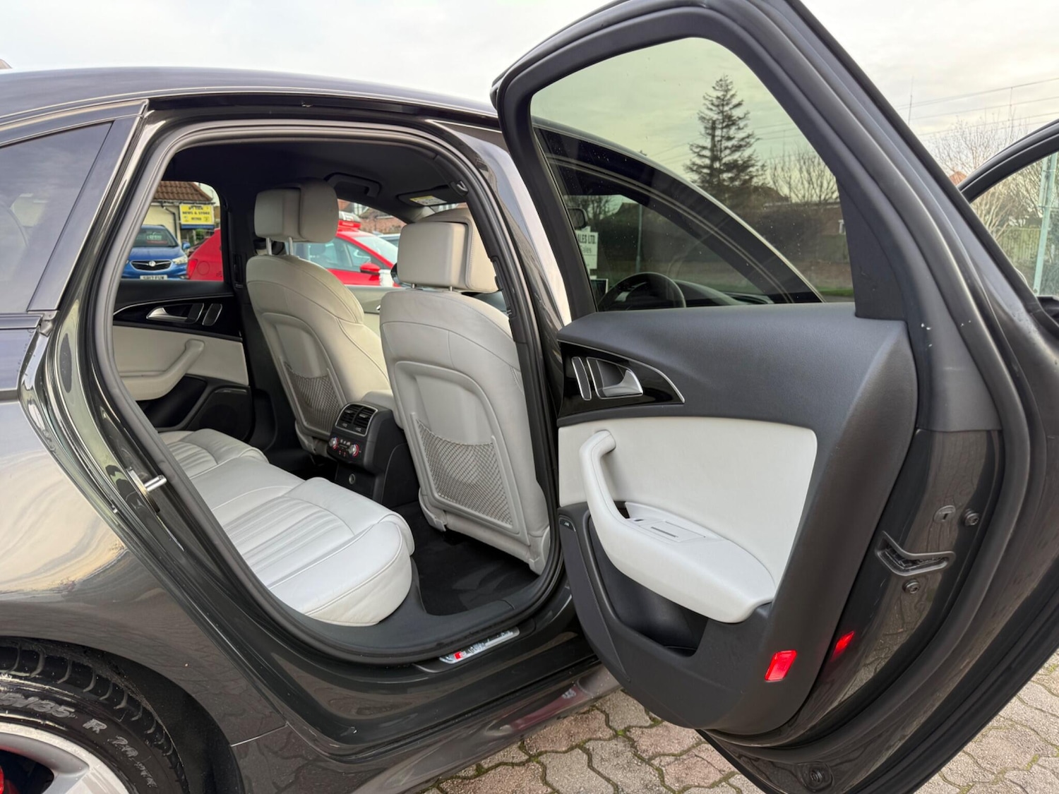 Used Audi A6 2015 for sale - 77838615: Photo 27