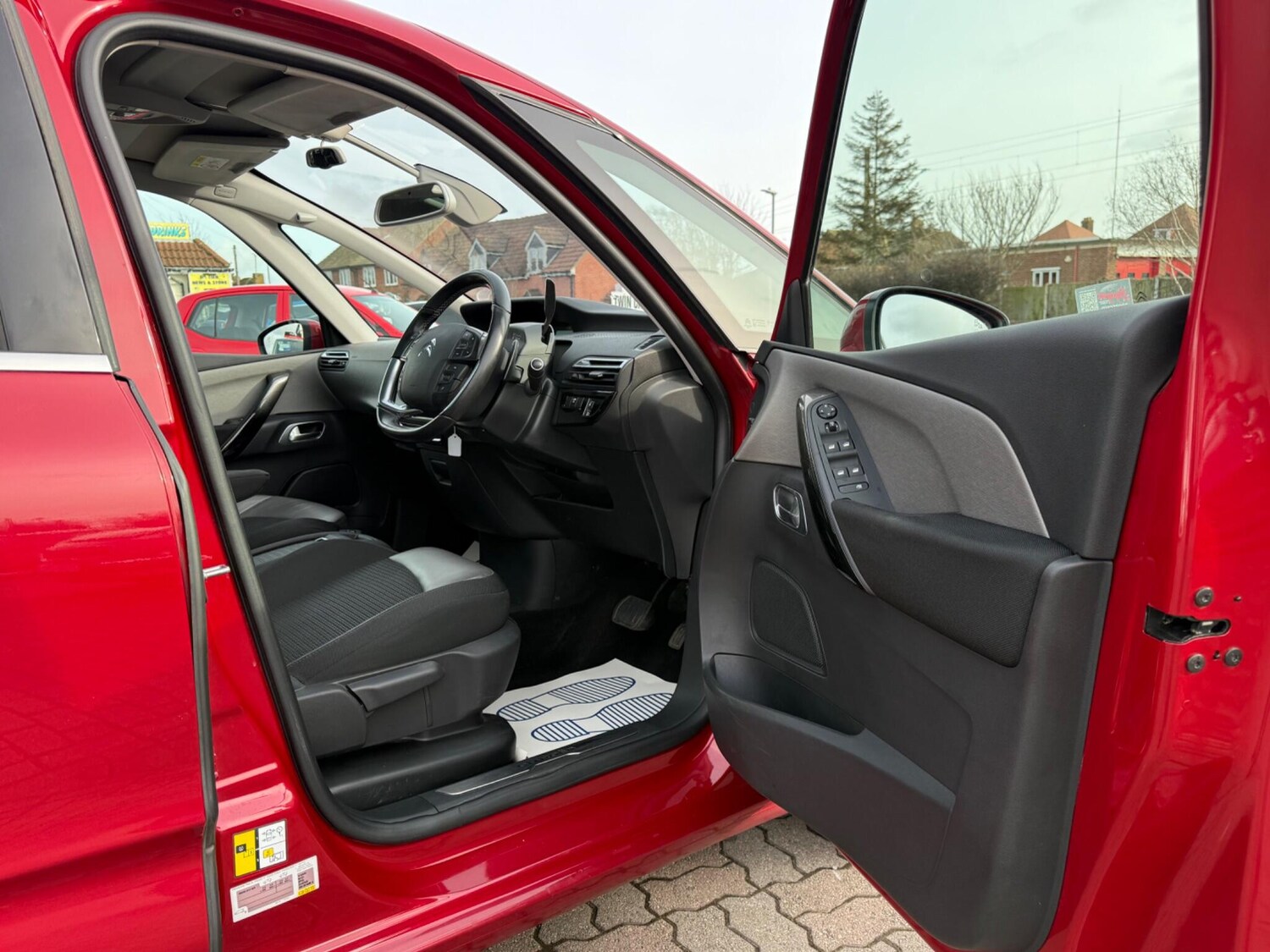 Used Citroen C4 Picasso 2015 for sale - 77586491: Photo 10