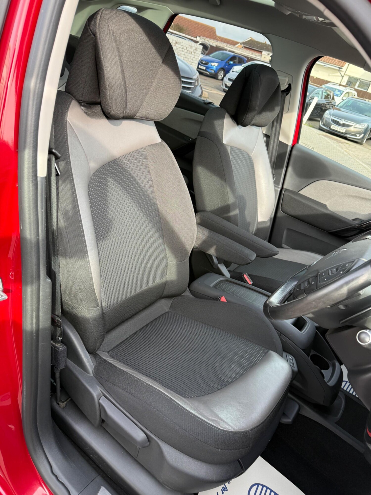 Used Citroen C4 Picasso 2015 for sale - 77586491: Photo 24