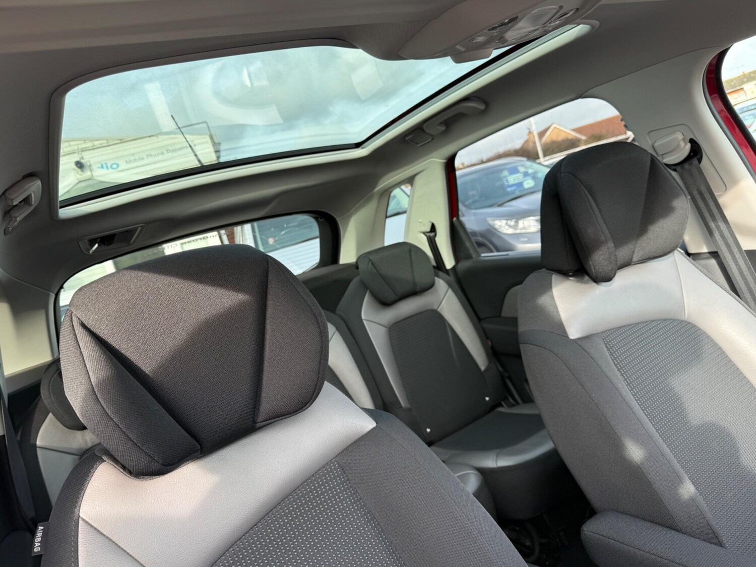 Used Citroen C4 Picasso 2015 for sale - 77586491: Photo 26