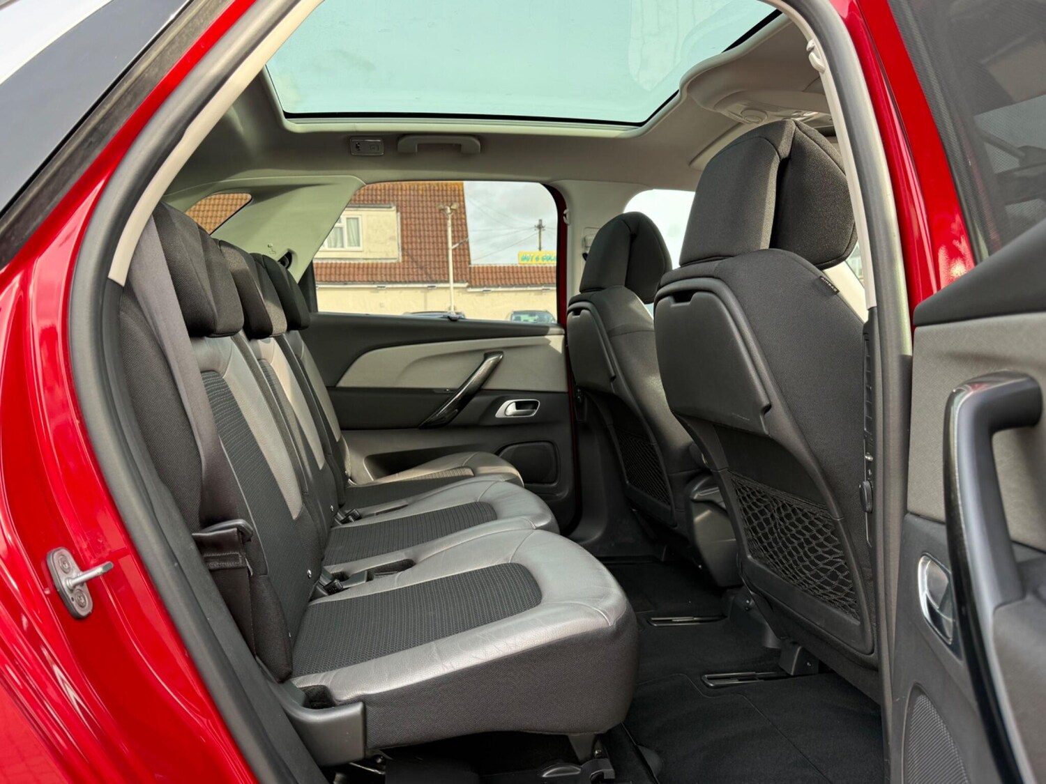 Used Citroen C4 Picasso 2015 for sale - 77586491: Photo 29