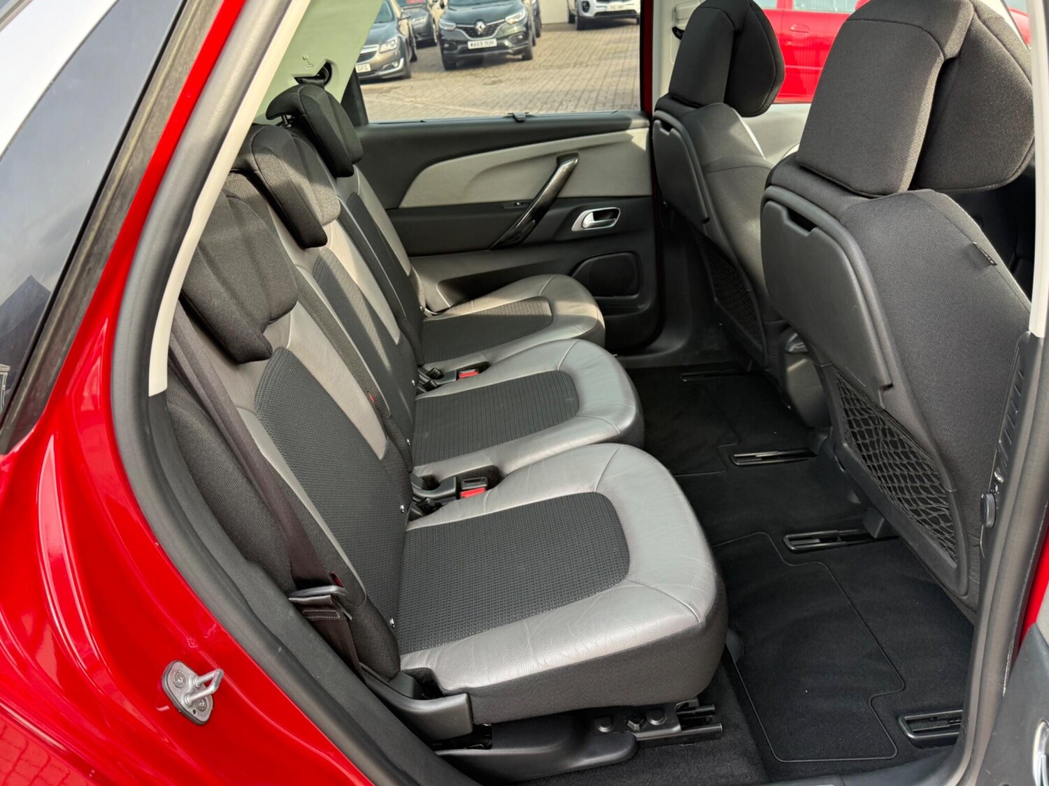 Used Citroen C4 Picasso 2015 for sale - 77586491: Photo 30