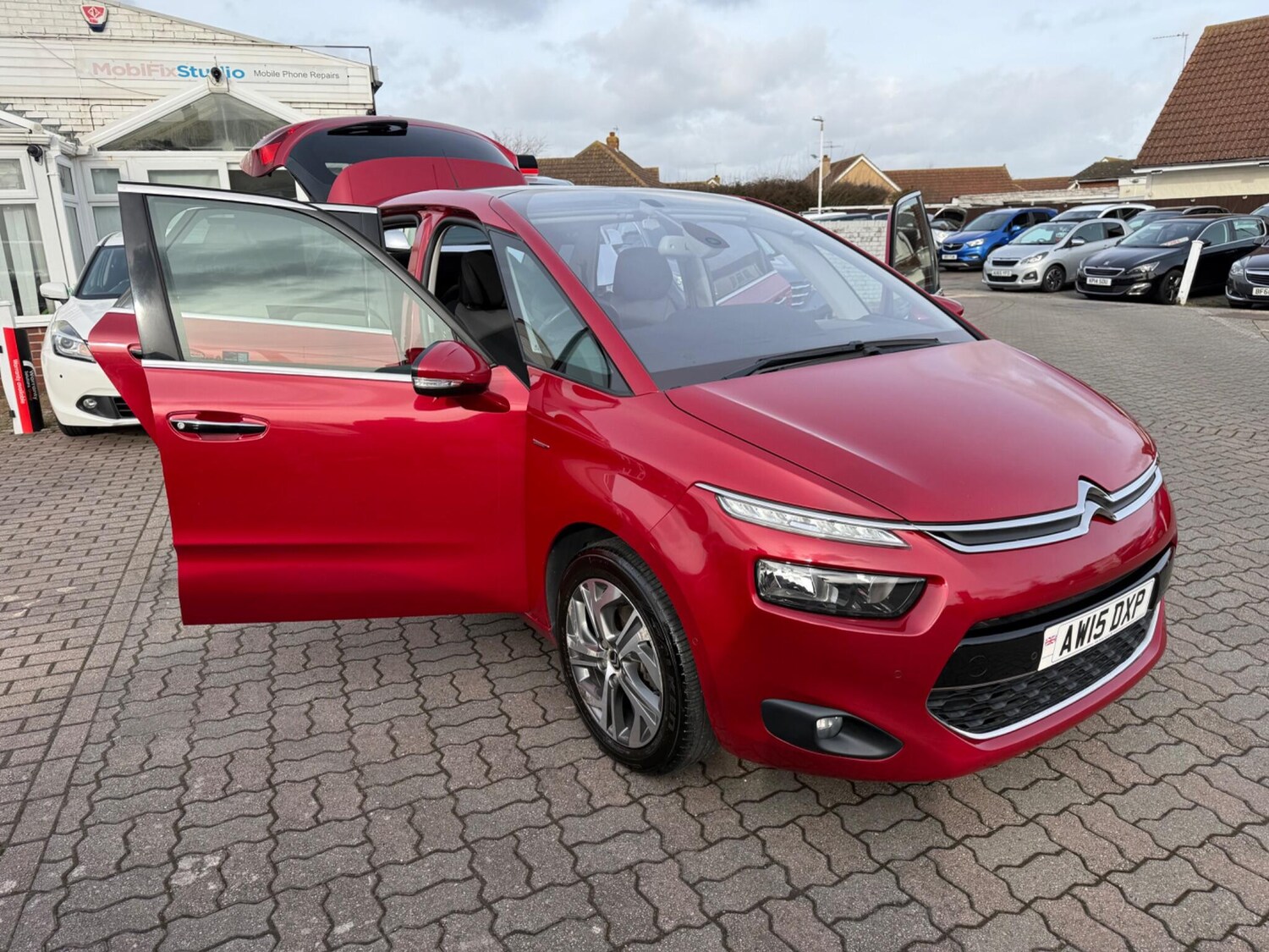 Used Citroen C4 Picasso 2015 for sale - 77586491: Photo 48