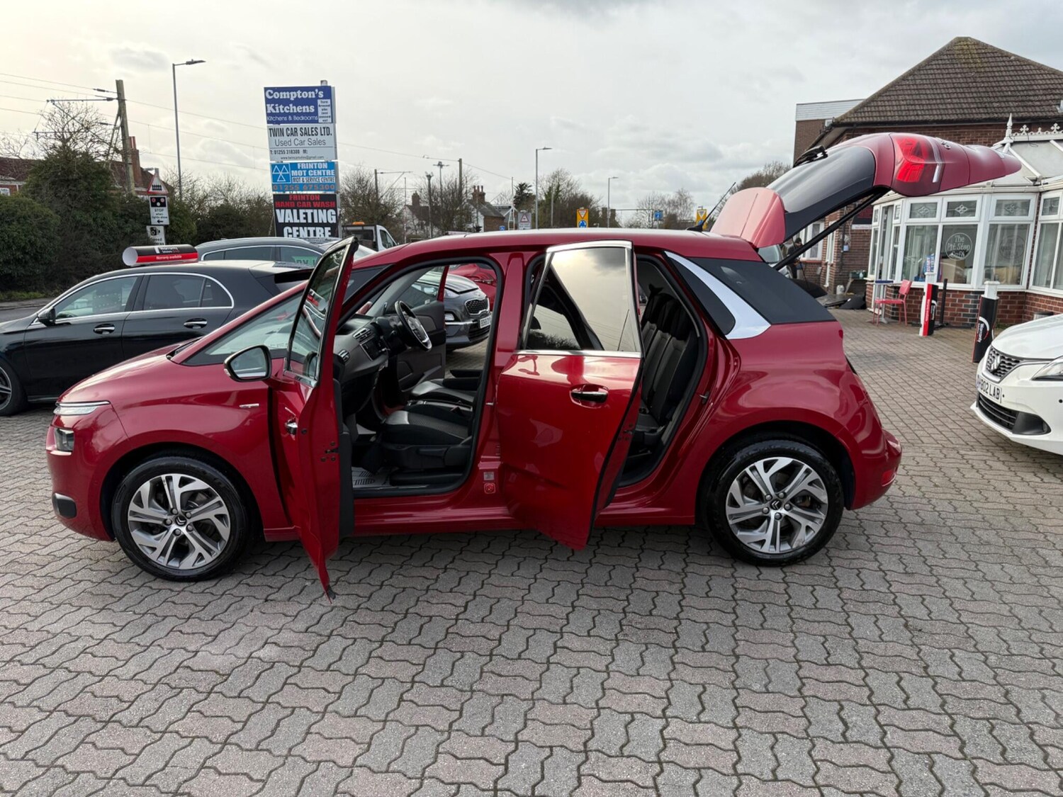Used Citroen C4 Picasso 2015 for sale - 77586491: Photo 51