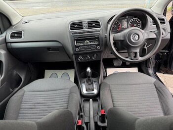 Used Volkswagen Polo 2013 for sale - 77612309: Photo