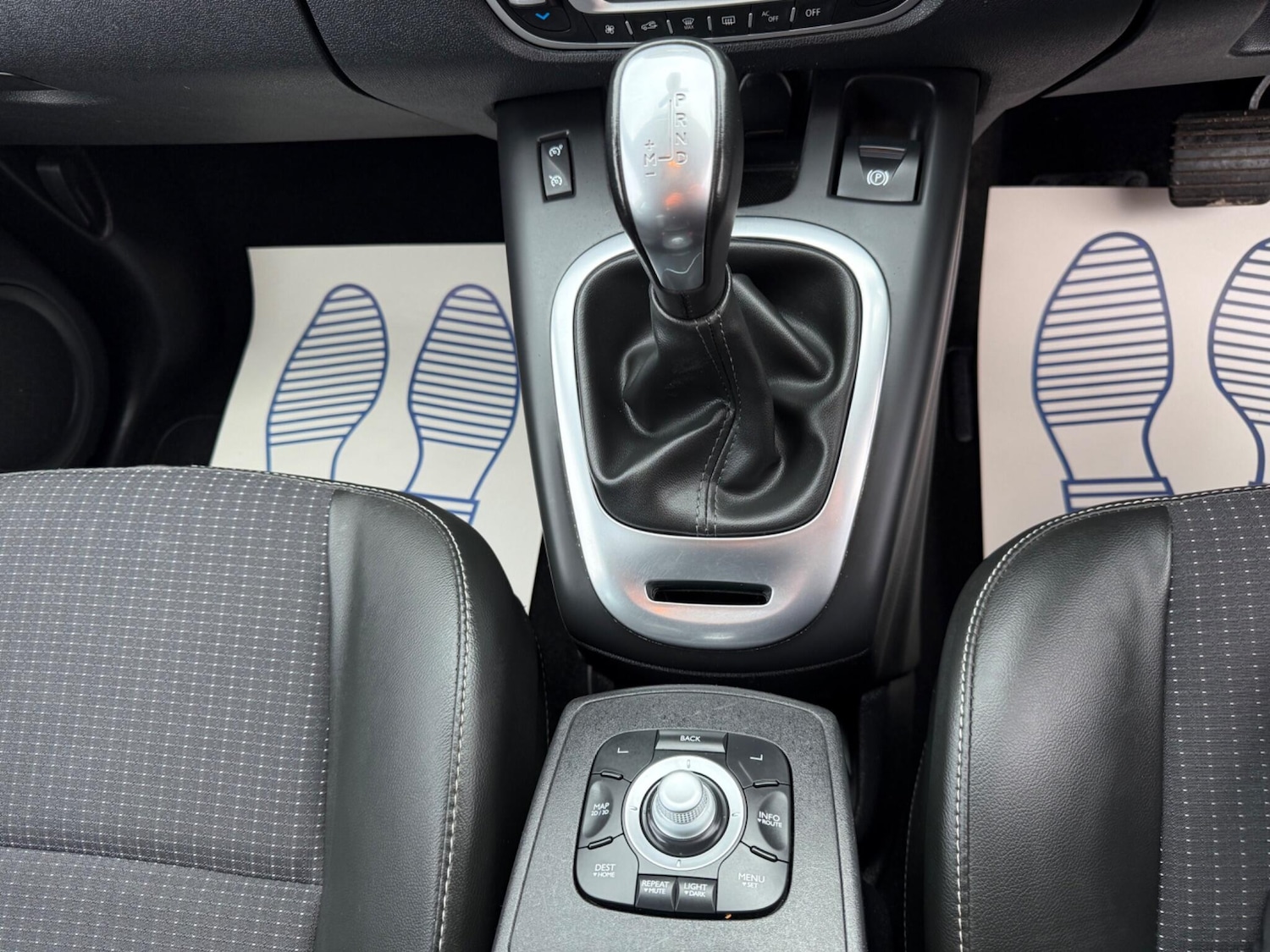 Used Renault Scenic 2015 for sale - 77549841: Photo 22