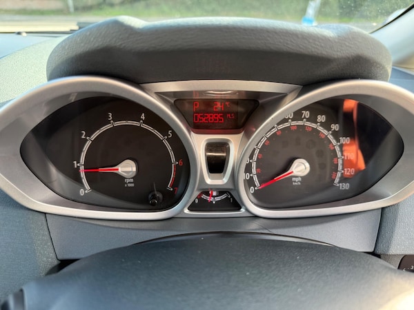 Used Ford Fiesta 2011 for sale - 76071785: Photo 13