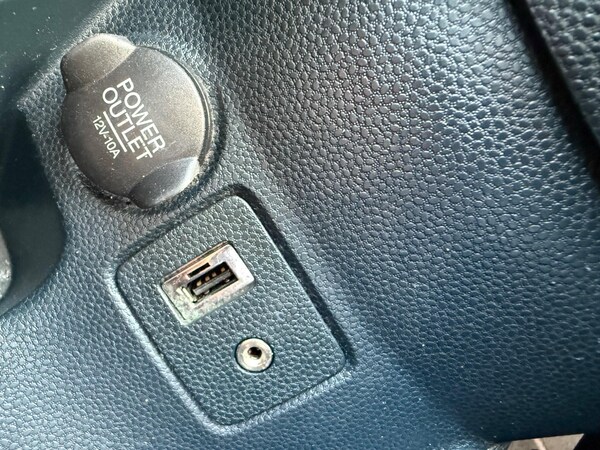 Used Ford Fiesta 2011 for sale - 76071785: Photo 20
