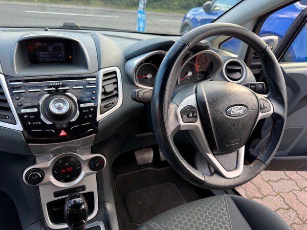 Used Ford Fiesta 2011 for sale - 76071785: Photo 33