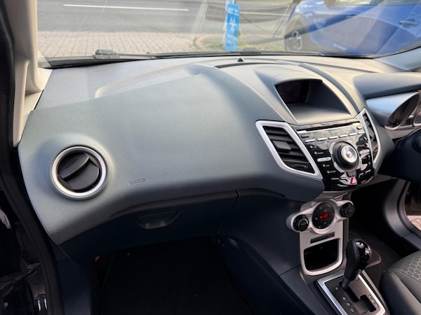 Used Ford Fiesta 2011 for sale - 76071785: Photo 34