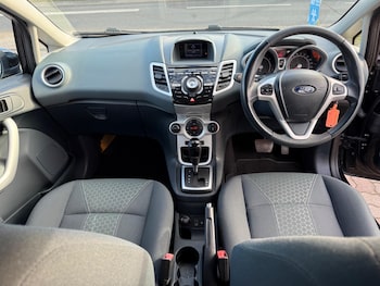Used Ford Fiesta 2011 for sale - 76071785: Photo