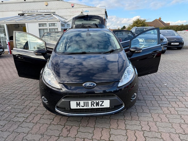 Used Ford Fiesta 2011 for sale - 76071785: Photo 43