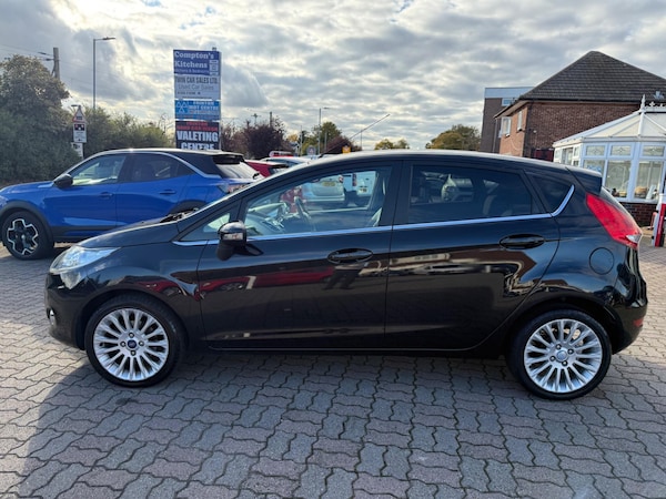 Used Ford Fiesta 2011 for sale - 76071785: Photo 5