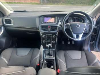 Used Volvo V40 2018 for sale - 74006755: Photo
