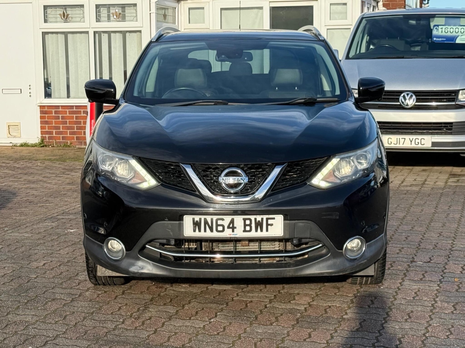 Used Nissan Qashqai 2014 for sale - 76832589: Photo 2