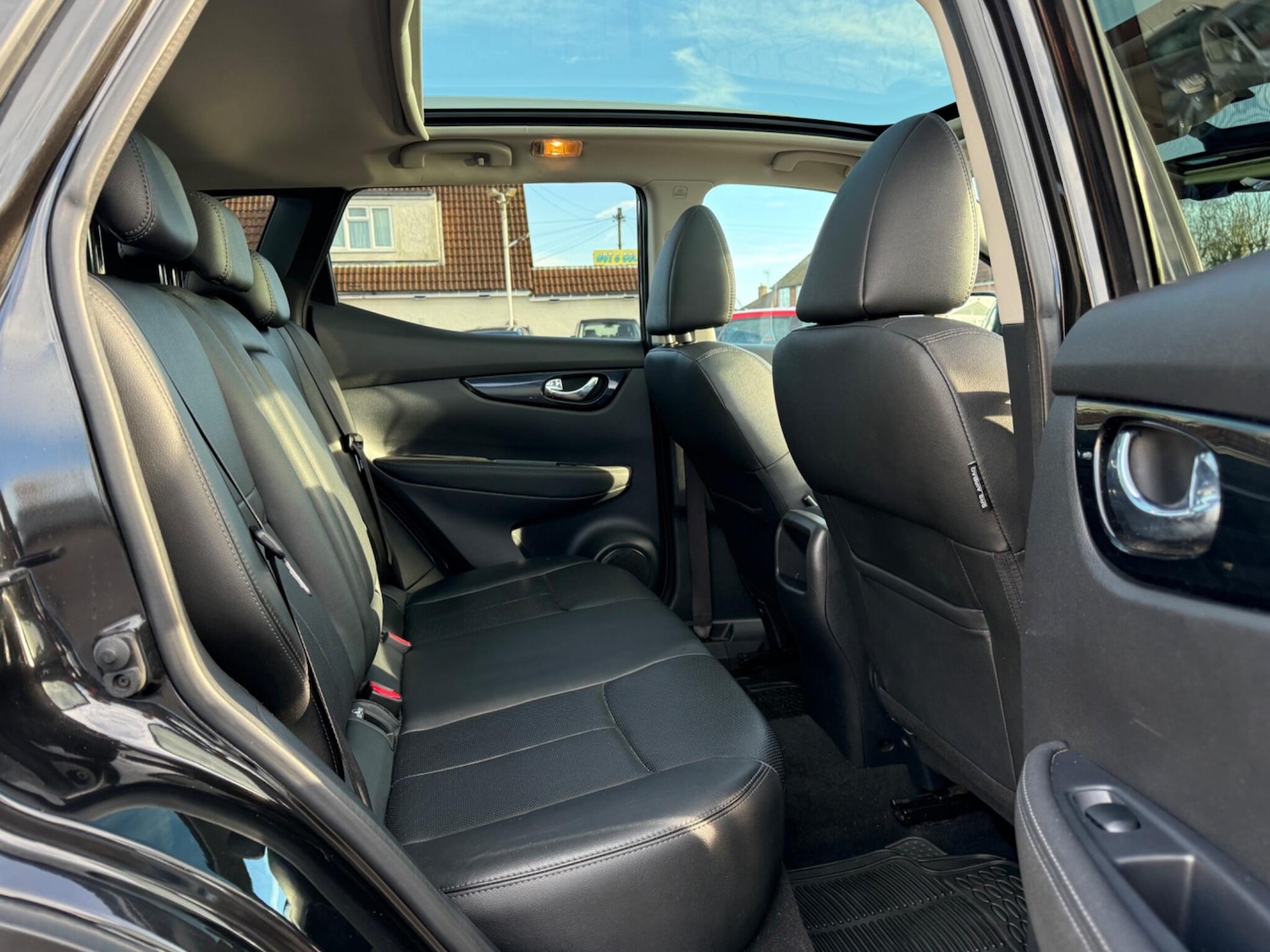 Used Nissan Qashqai 2014 for sale - 76832589: Photo 29