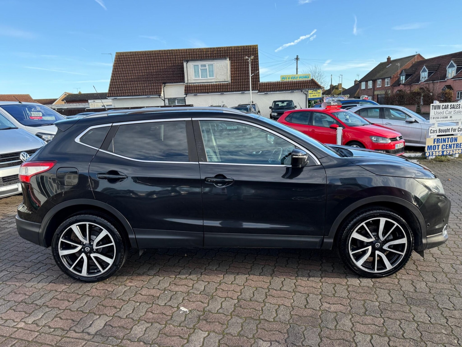 Used Nissan Qashqai 2014 for sale - 76832589: Photo 9