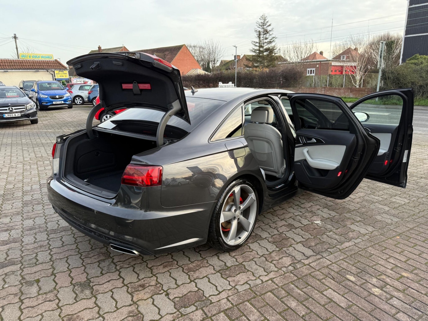Used Audi A6 Saloon 2015 for sale - 76964601: Photo 47