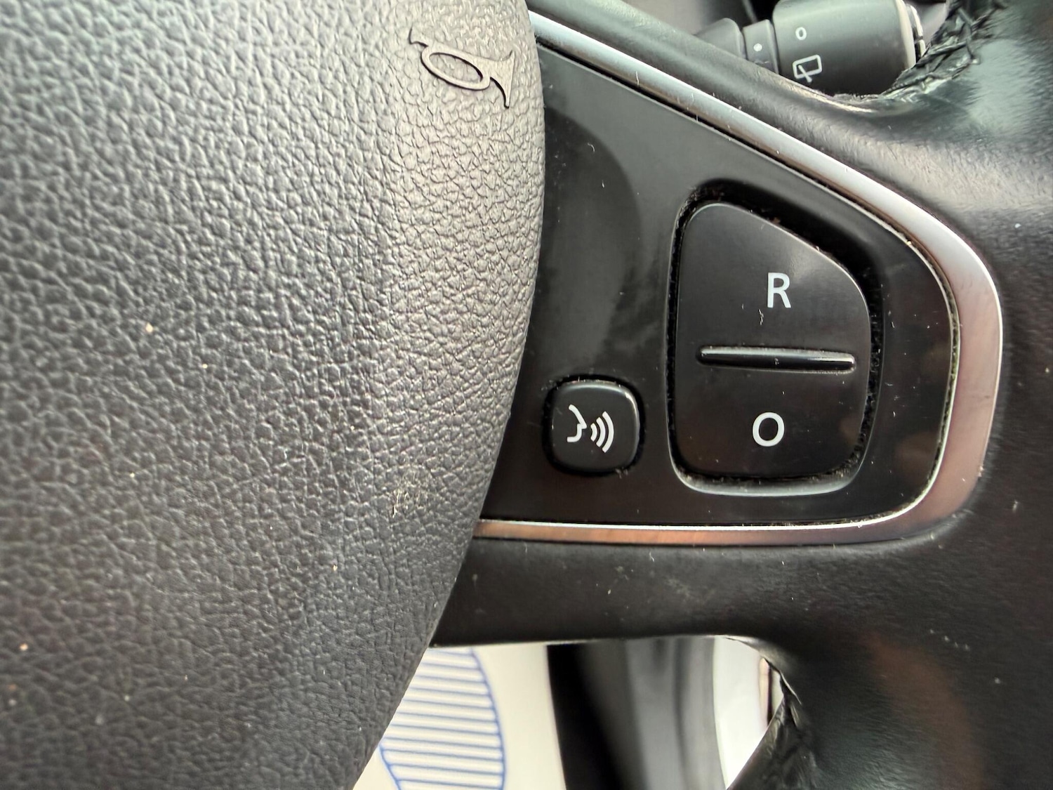 Used Renault Captur for sale - 77993299: Photo 13