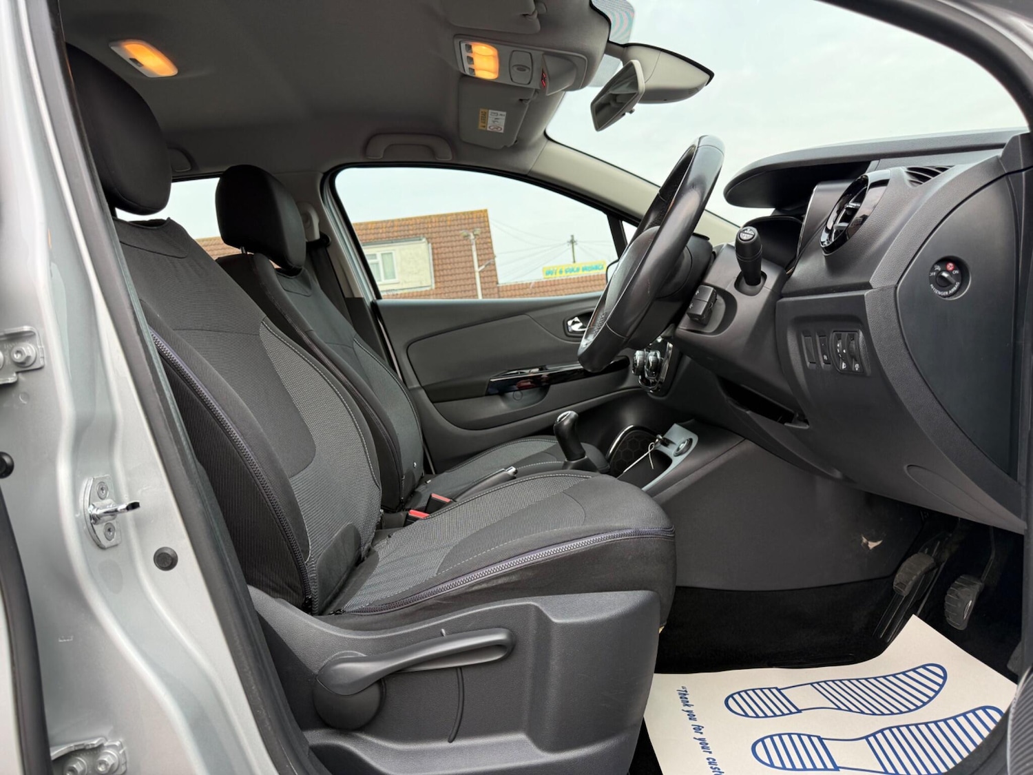 Used Renault Captur for sale - 77993299: Photo 21