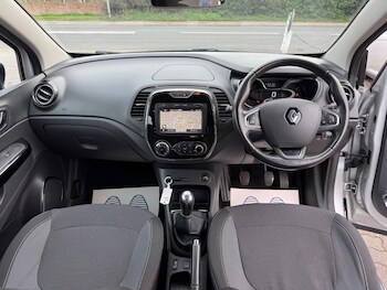 Used Renault Captur 2016 for sale - 77993299: Photo