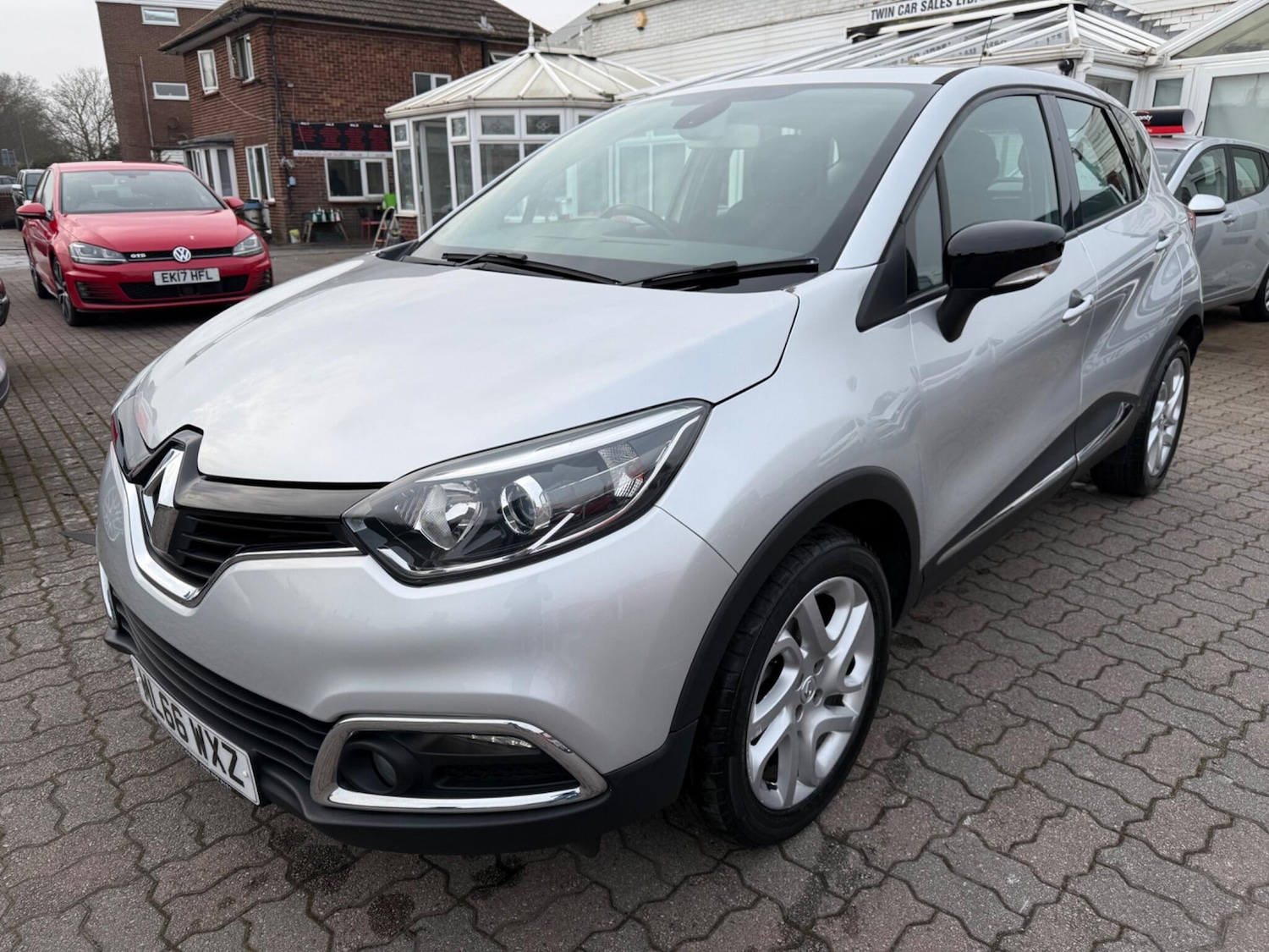 Used Renault Captur for sale - 77993299: Photo 4