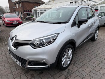 Used Renault Captur 2016 for sale - 77993299: Photo