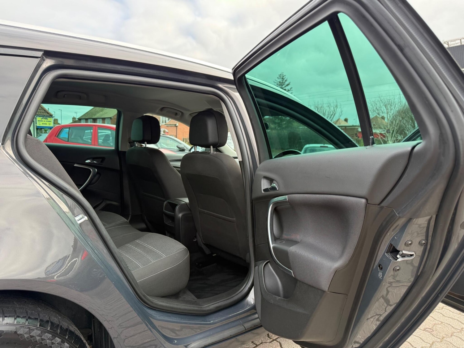 Used Vauxhall Insignia 2016 for sale - 77523867: Photo 25