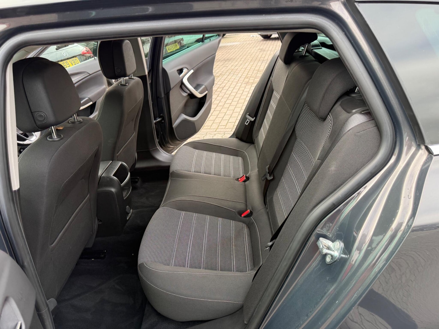 Used Vauxhall Insignia 2016 for sale - 77523867: Photo 32