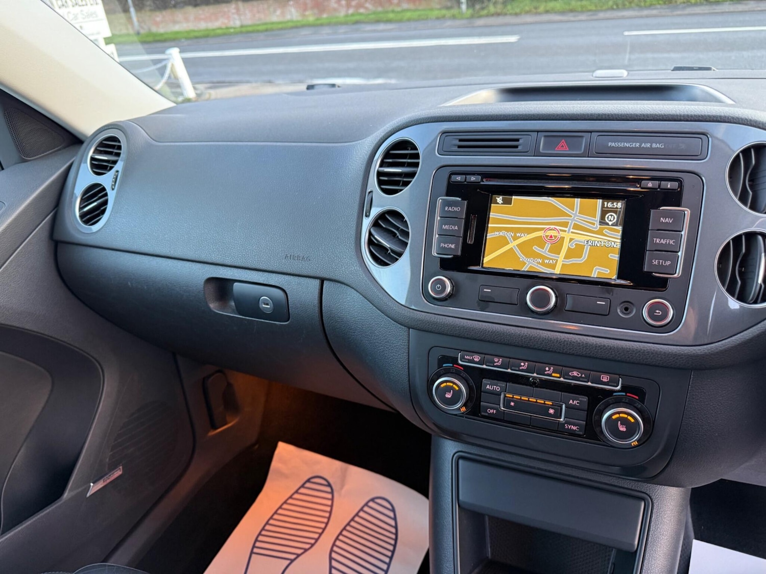 Used Volkswagen Tiguan 2014 for sale - 77230559: Photo 21