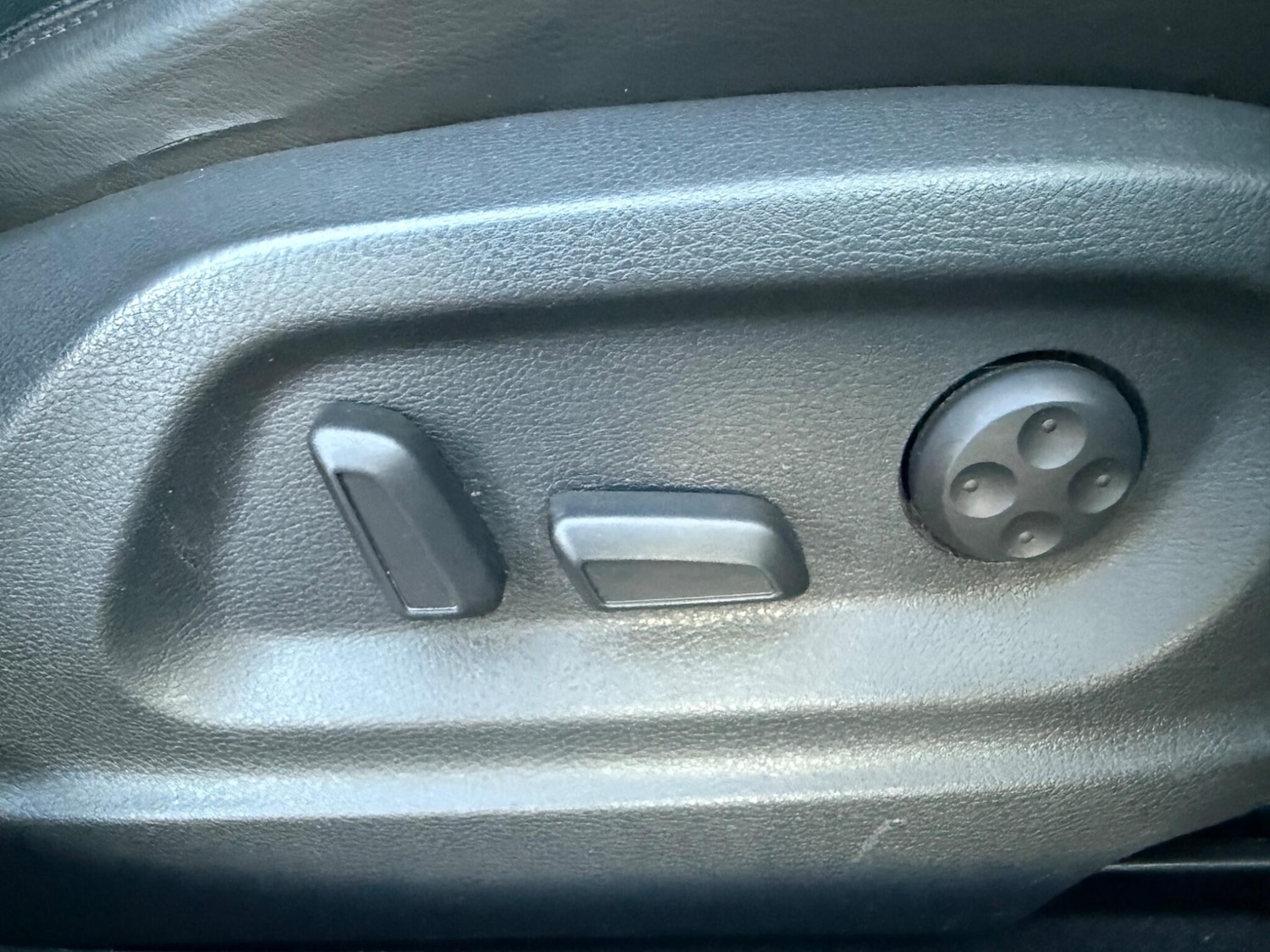 Used Volkswagen Tiguan 2014 for sale - 77230559: Photo 23