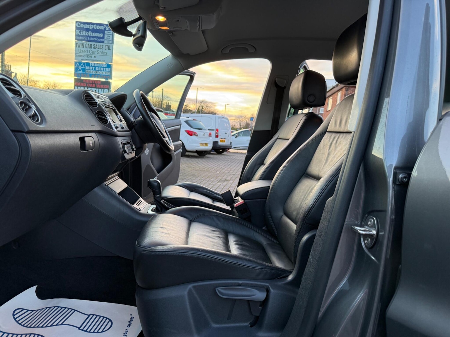 Used Volkswagen Tiguan 2014 for sale - 77230559: Photo 38