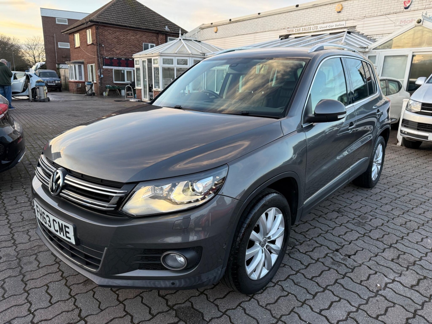 Used Volkswagen Tiguan 2014 for sale - 77230559: Photo 4
