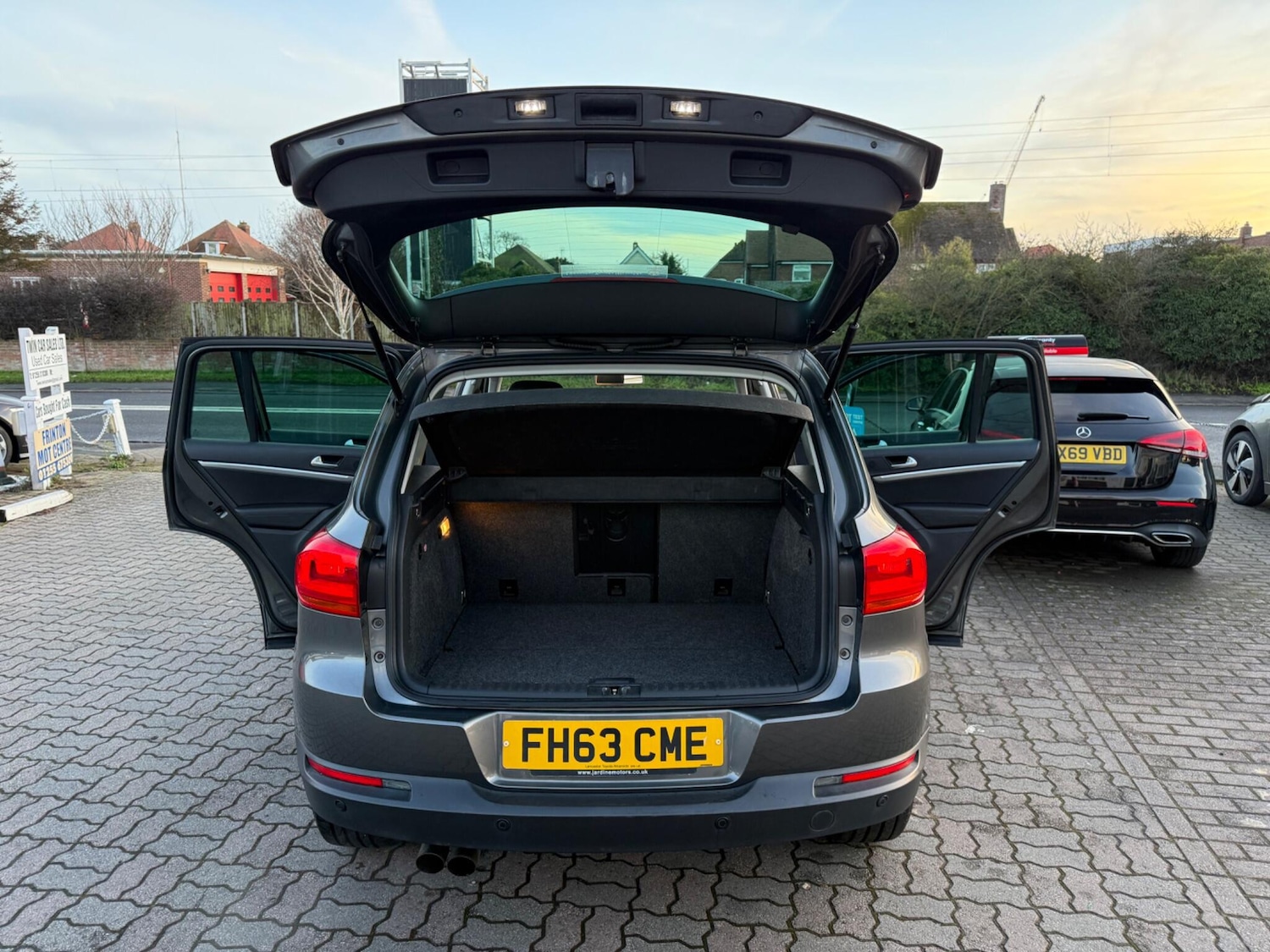 Used Volkswagen Tiguan 2014 for sale - 77230559: Photo 42