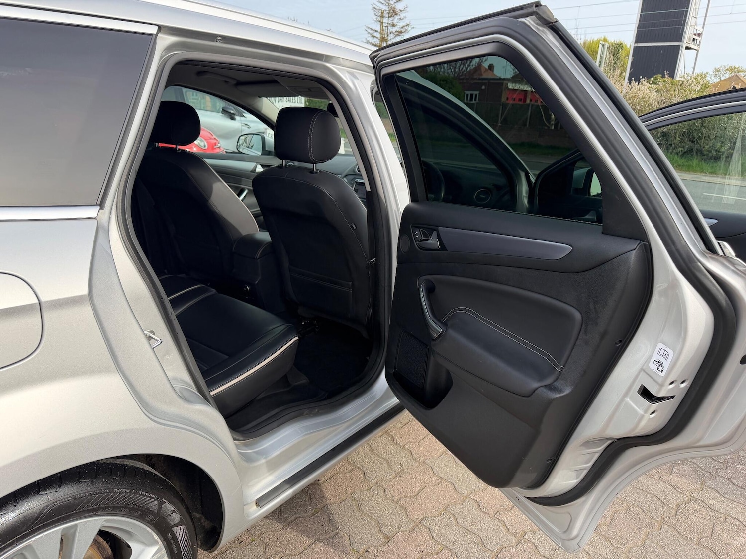 Used Ford Mondeo 2014 for sale - 78204413: Photo 32