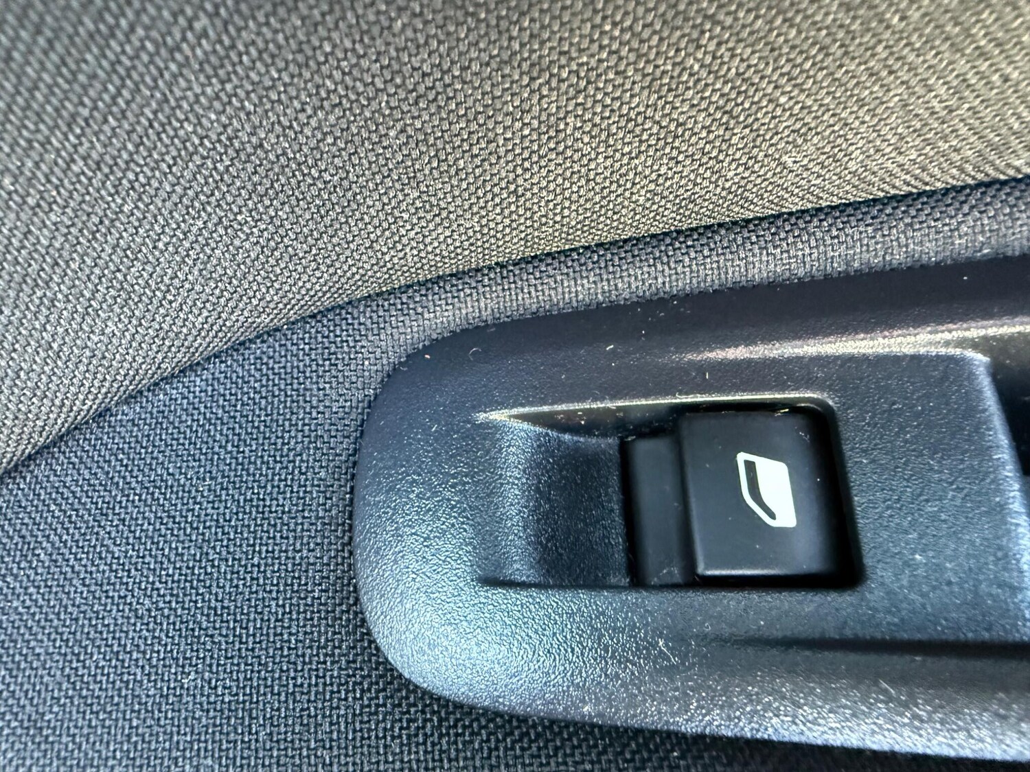 Used Peugeot 308 2017 for sale - 77305308: Photo 26