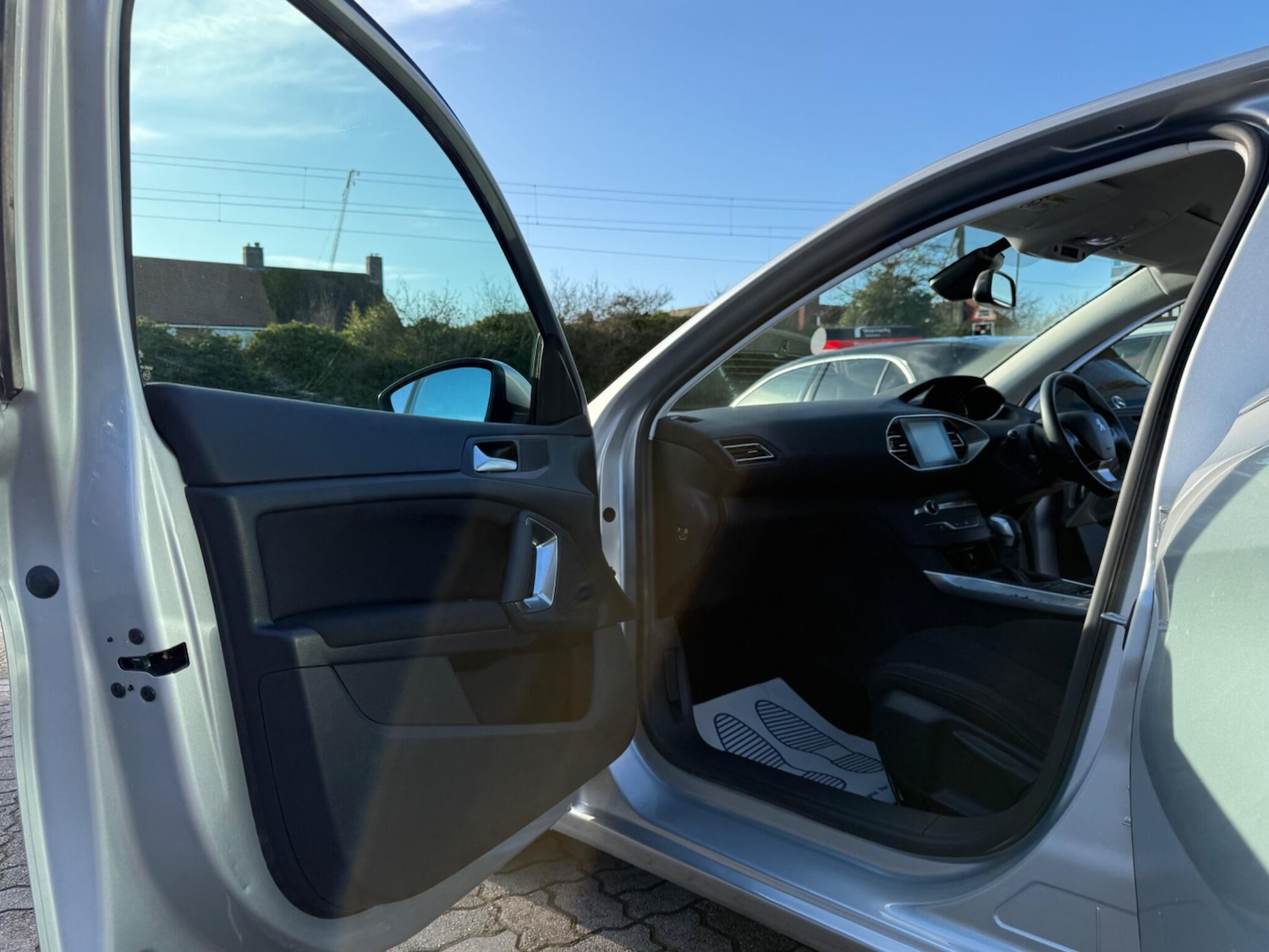 Used Peugeot 308 2017 for sale - 77305308: Photo 33