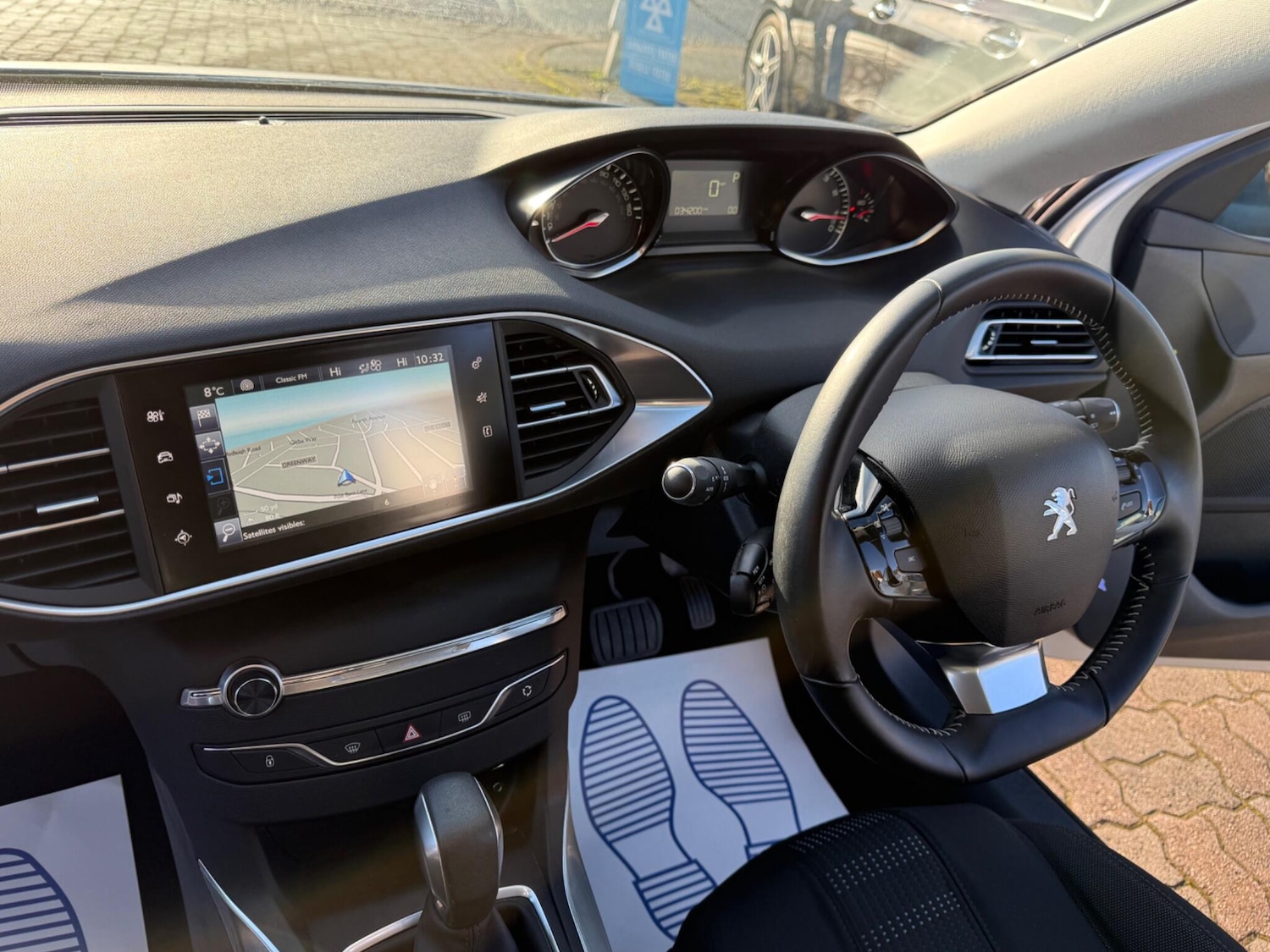 Used Peugeot 308 2017 for sale - 77305308: Photo 35