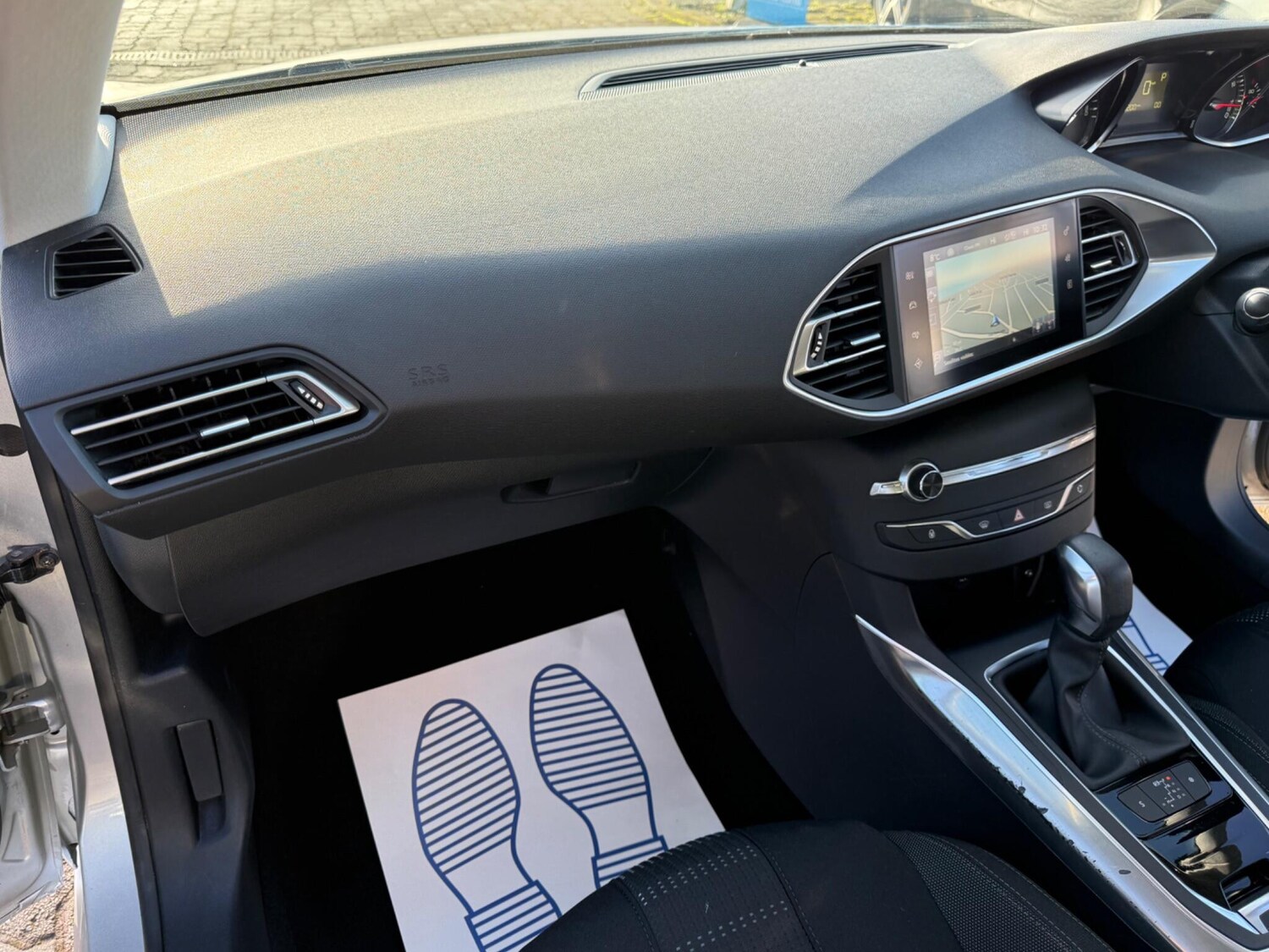 Used Peugeot 308 2017 for sale - 77305308: Photo 36