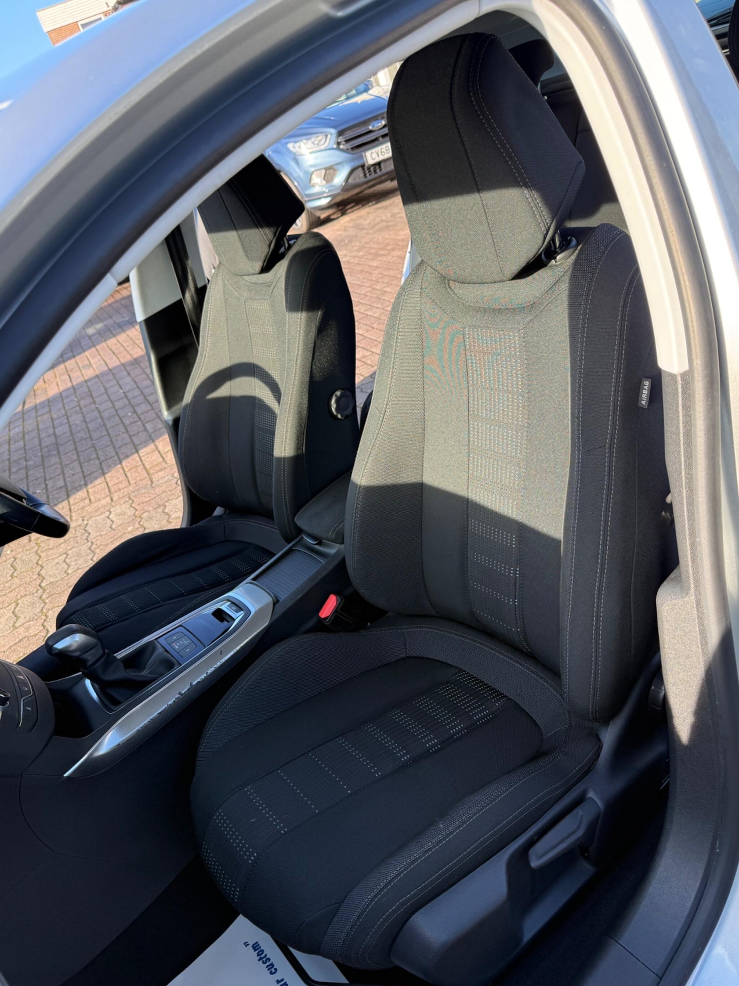 Used Peugeot 308 2017 for sale - 77305308: Photo 38